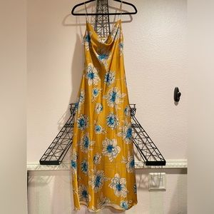 Guess size small satin floral yellow cowl neck maxi